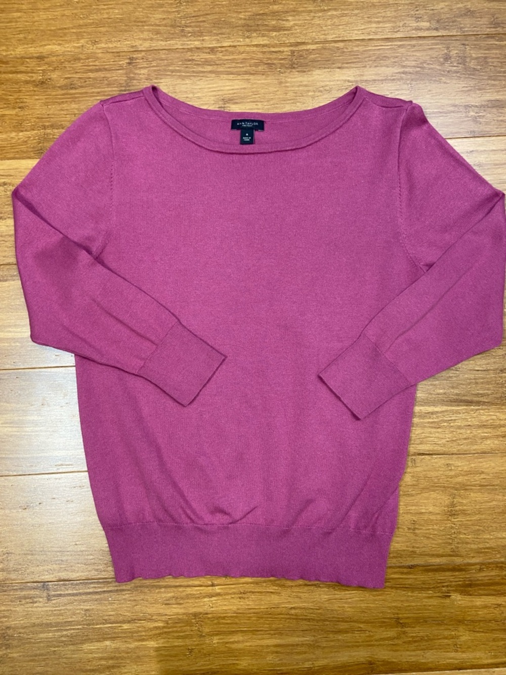 Ann Taylor Knit Cotton Blend Crewneck Purple Sweater size Medium
